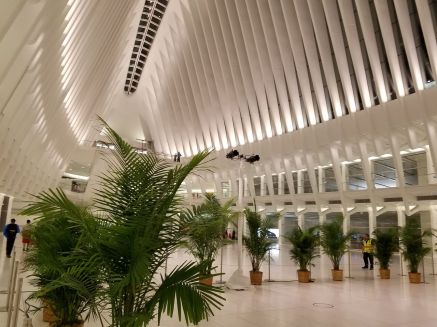 Starbright bedecked the Oculus with lush, willowy palm trees.