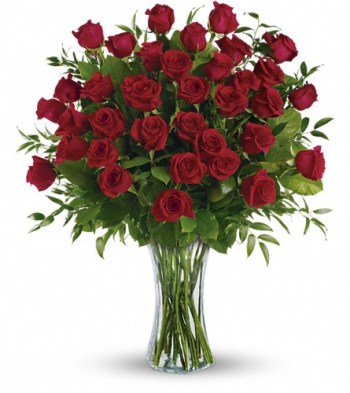 Starbright's Breathtaking Beauty is three dozen long stemmed roses; there's nothing more romantic.